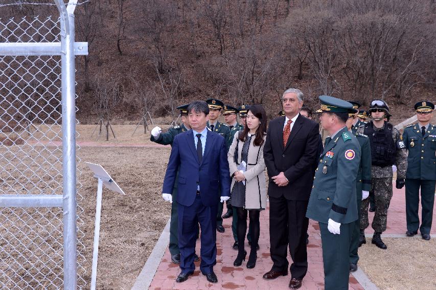 2015 산양지구 콜롬비아 전적비 참배행사 의 사진