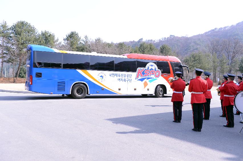 2015 육군제7보병사단·국민체육진흥공단 여자축구단 업무 협약식 의 사진