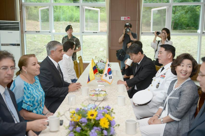 2015 콜롬비아 독립 205주년 기념행사 의 사진