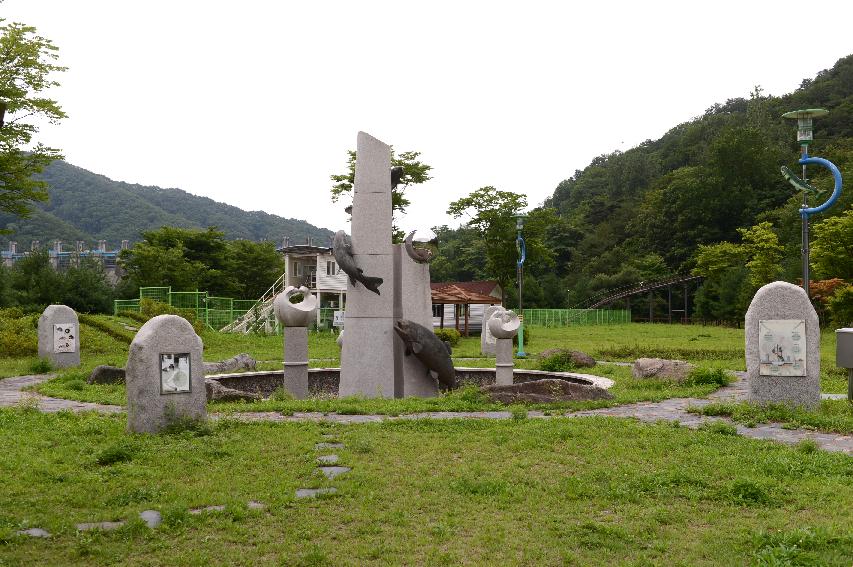 2015 물고기 하늘길 인공어도 전용궤도 전경 의 사진