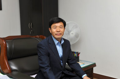 2015 김길수 부군수님 집무실 전경 의 사진