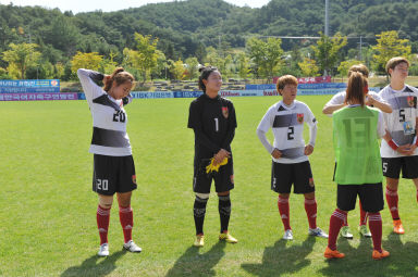 2015 추계한국 여자축구연맹전 의 사진