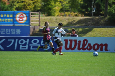 2015 추계한국 여자축구연맹전 의 사진