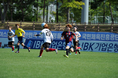 2015 추계한국 여자축구연맹전 의 사진