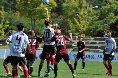 2015 추계한국 여자축구연맹전 의 사진