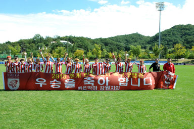 2015 추계한국 여자축구연맹전 의 사진