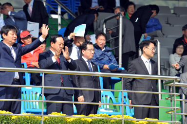 2015 제31회 용화축전 개회식 의 사진