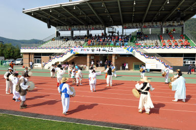 2015 제31회 용화축전 개회식 의 사진