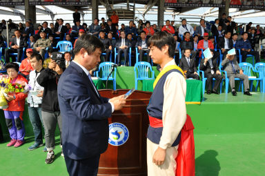 2015 제31회 용화축전 개회식 의 사진