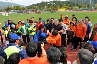 2015 제31회 용화축전 개회식 의 사진