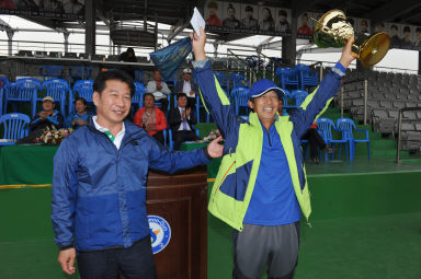 2015 제31회 용화축전 개회식 의 사진