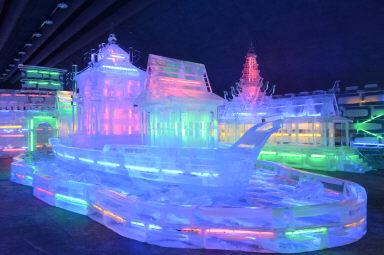 2015 세계최대 얼음조각 광장 전경 의 사진