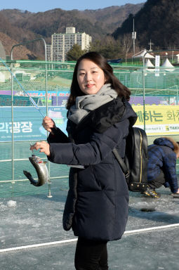 2016 중앙부처 실무수습 사무관 화천산천어축제 자율체험 의 사진