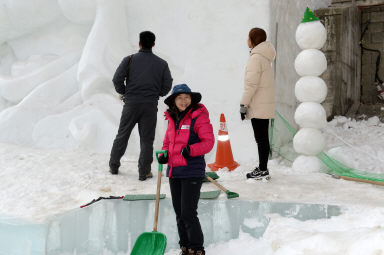 2016 화천산천어축제 봉사하는 얼곰이 의 사진