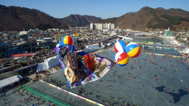 2016 화천산천어축제장 항공촬영 의 사진