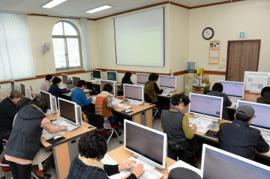 2016 화천읍주민자치센터 컴퓨터 교육반  의 사진