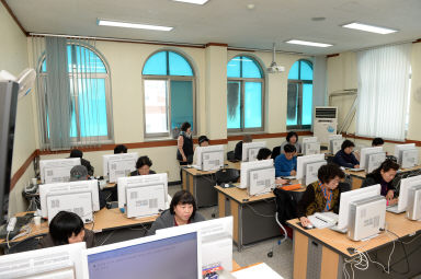 2016 화천읍주민자치센터 컴퓨터 교육반  의 사진