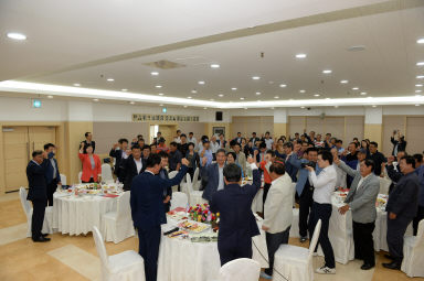2016 국회의원 당선자 초청 간담회 의 사진