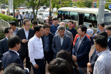 2016 국회의원 당선자 초청 간담회 의 사진