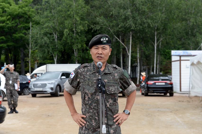 2016 육군 제27보병사단 쪽배축제 용선대회 의 사진