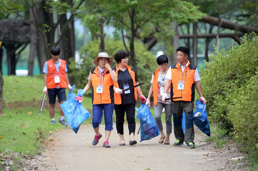 2016 물의나라 화천 쪽배축제 붕어섬 전경 의 사진