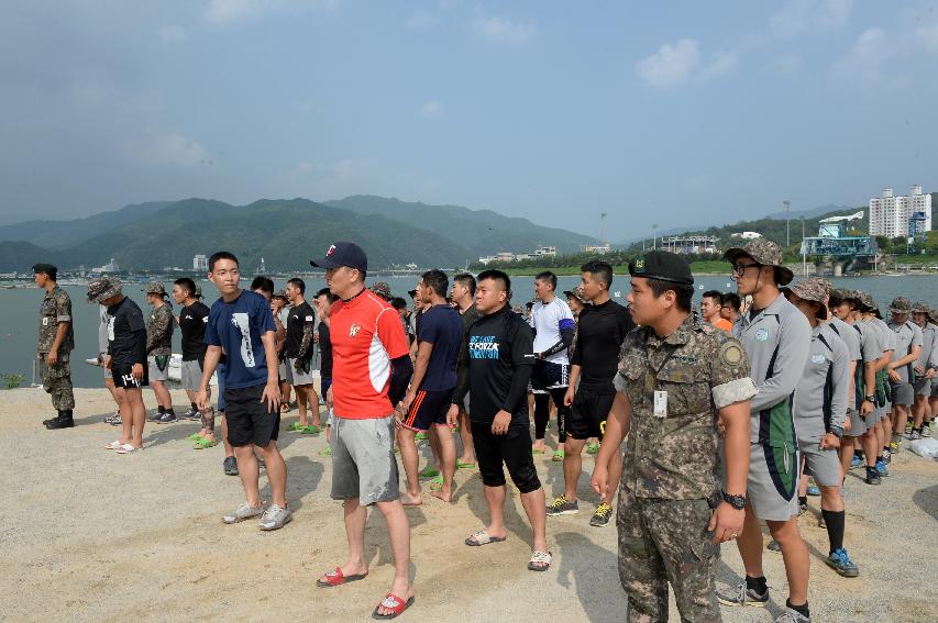 2016 육군 제15사단 쪽배축제 용선대회 의 사진