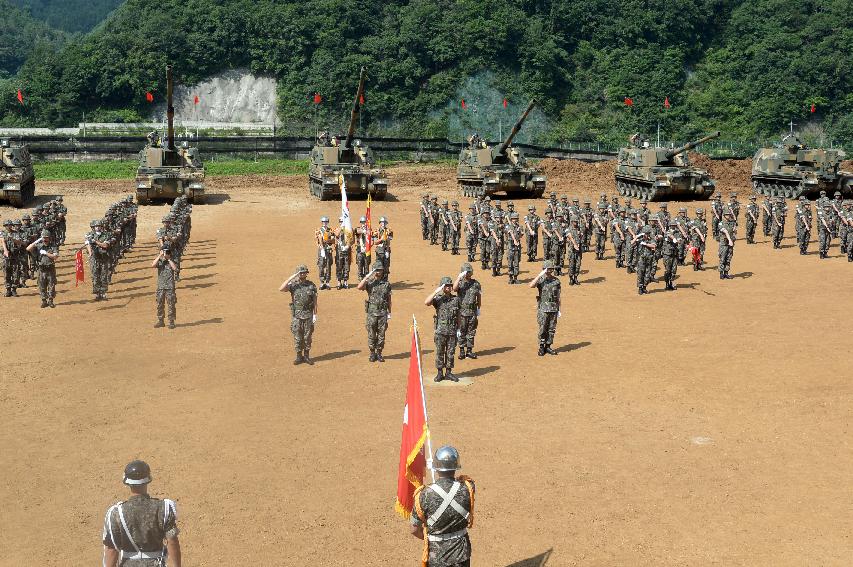 2016 제899포병대대 K-9 부대 개편식 의 사진