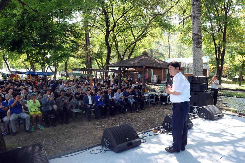 2016 물의나라화천 쪽배축제 깜짝 콘서트 및 전경 의 사진