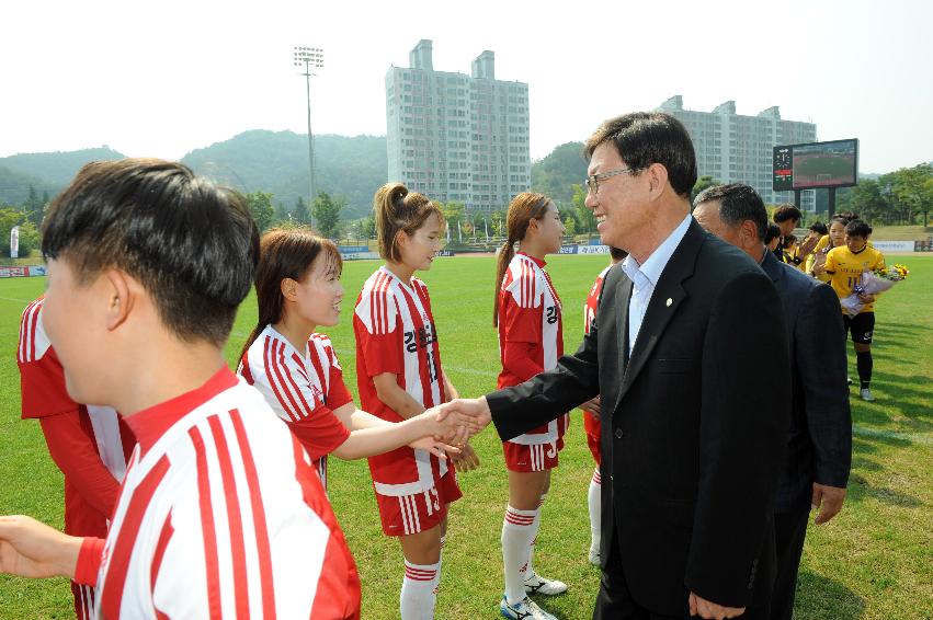 2016 추계 한국여자축구연맹전 의 사진