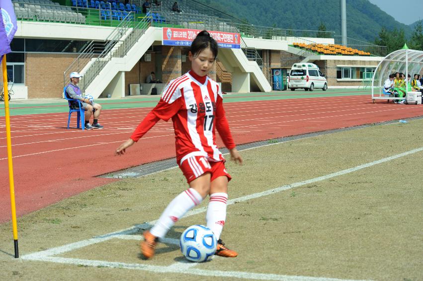 2016 추계 한국여자축구연맹전 의 사진