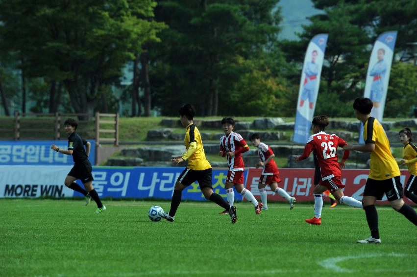 2016 추계 한국여자축구연맹전 의 사진