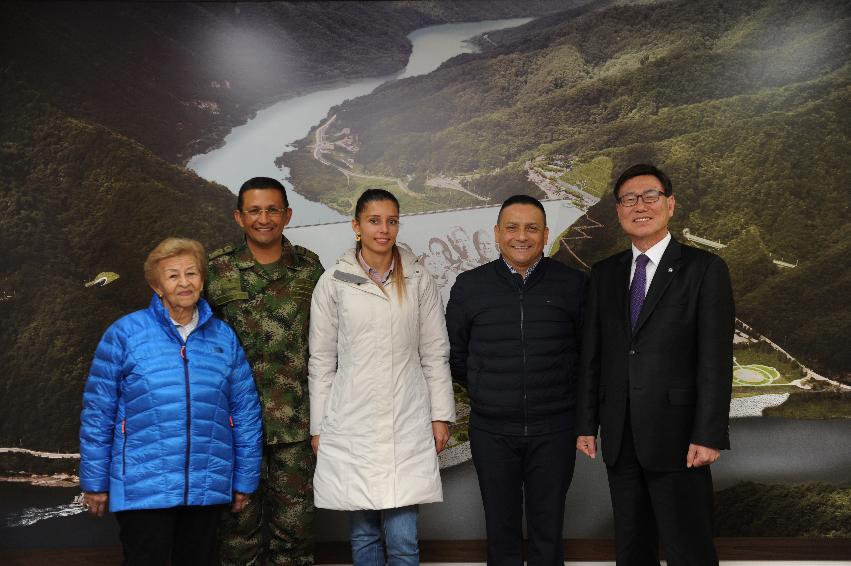 2016 콜롬비아 국방무관 방문 사진