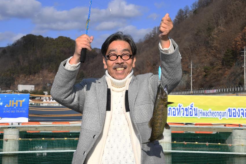 2017 화천산천어축제 수상낚시 시연 및 얼음 수중 점검 의 사진