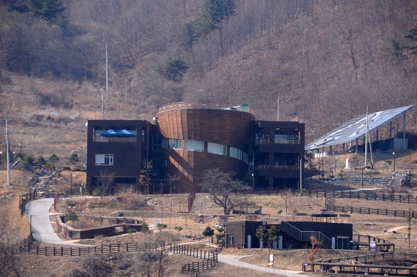 2017 수달연구센터 서식지외 보전기관 지정서 수여 현판식 의 사진