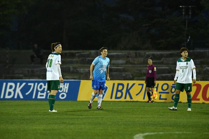 2017 WK-리그 화천KSPO vs 경주한수원 의 사진