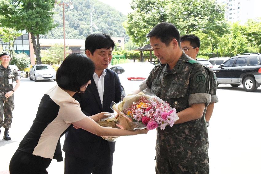 2017 민군관 상생발전을 위한 군장병 문화관람권 증정식 의 사진