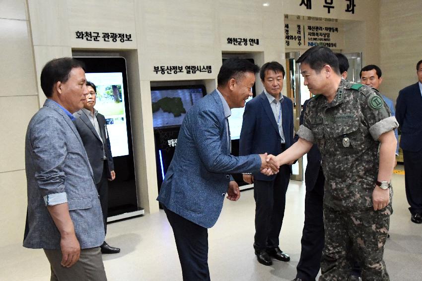 2017 민군관 상생발전을 위한 군장병 문화관람권 증정식 의 사진