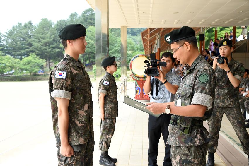 2017 육군 제7보병사단 신병수료식 의 사진