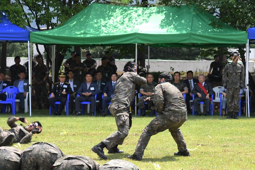 2017 육군 제7보병사단 제68주년 사단창설 기념행사 의 사진