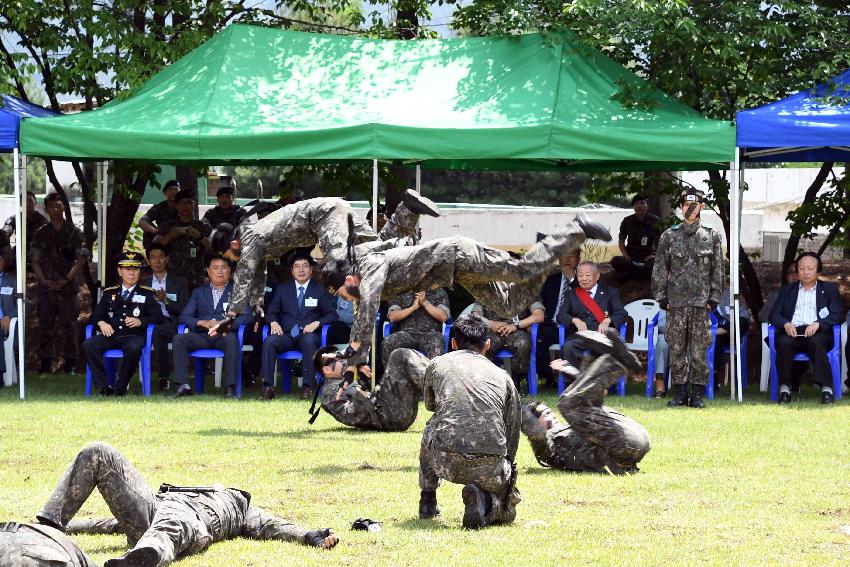 2017 육군 제7보병사단 제68주년 사단창설 기념행사 의 사진