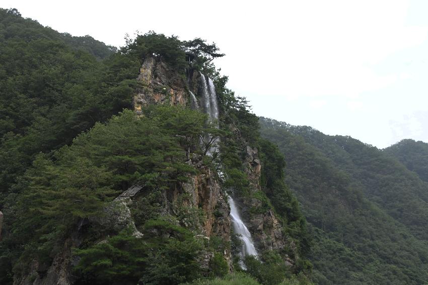 2017 화천읍 대이리 딴산 인공폭포 전경 의 사진