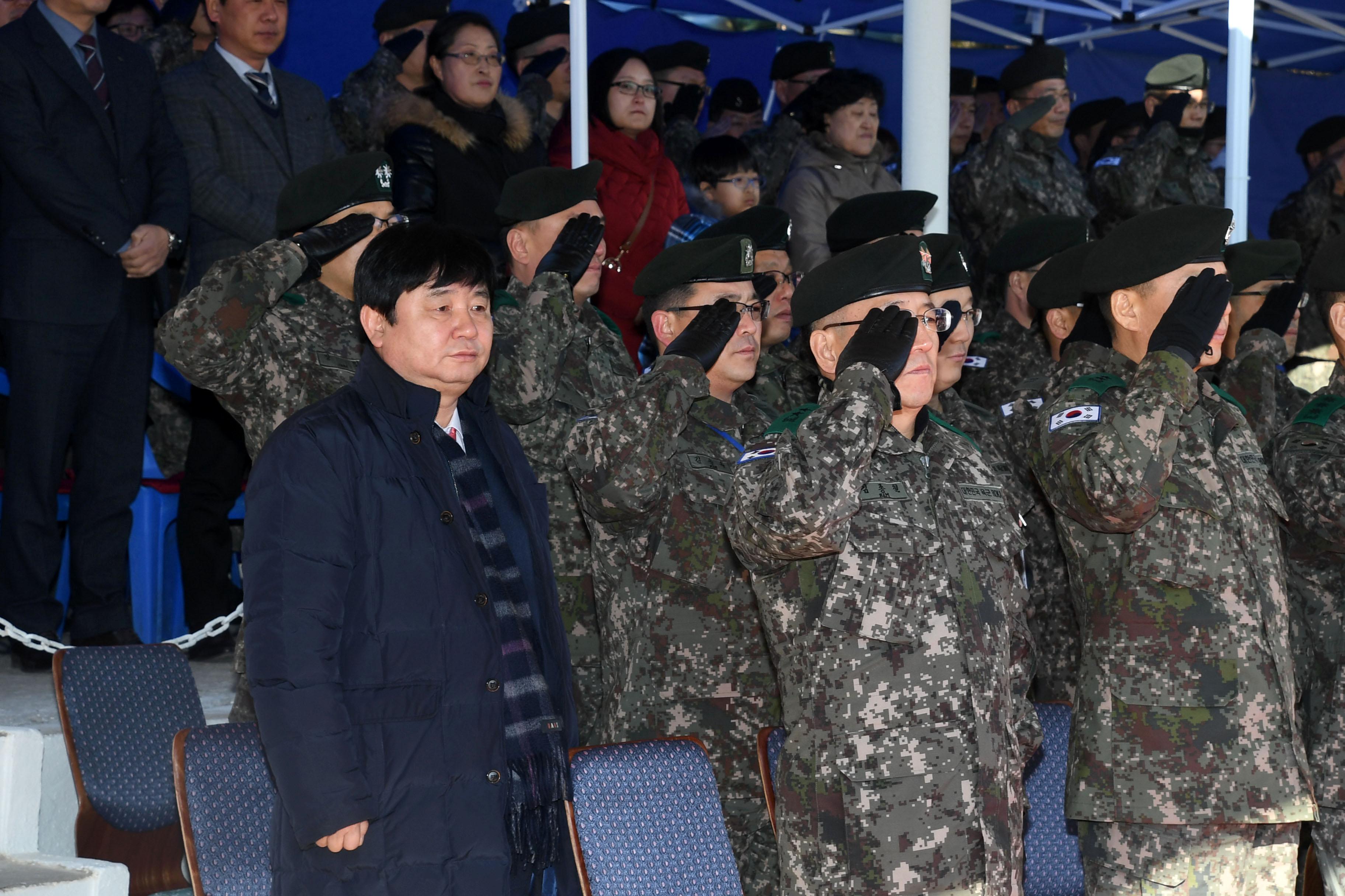 육군 제2포병여단장 취임식 의 사진