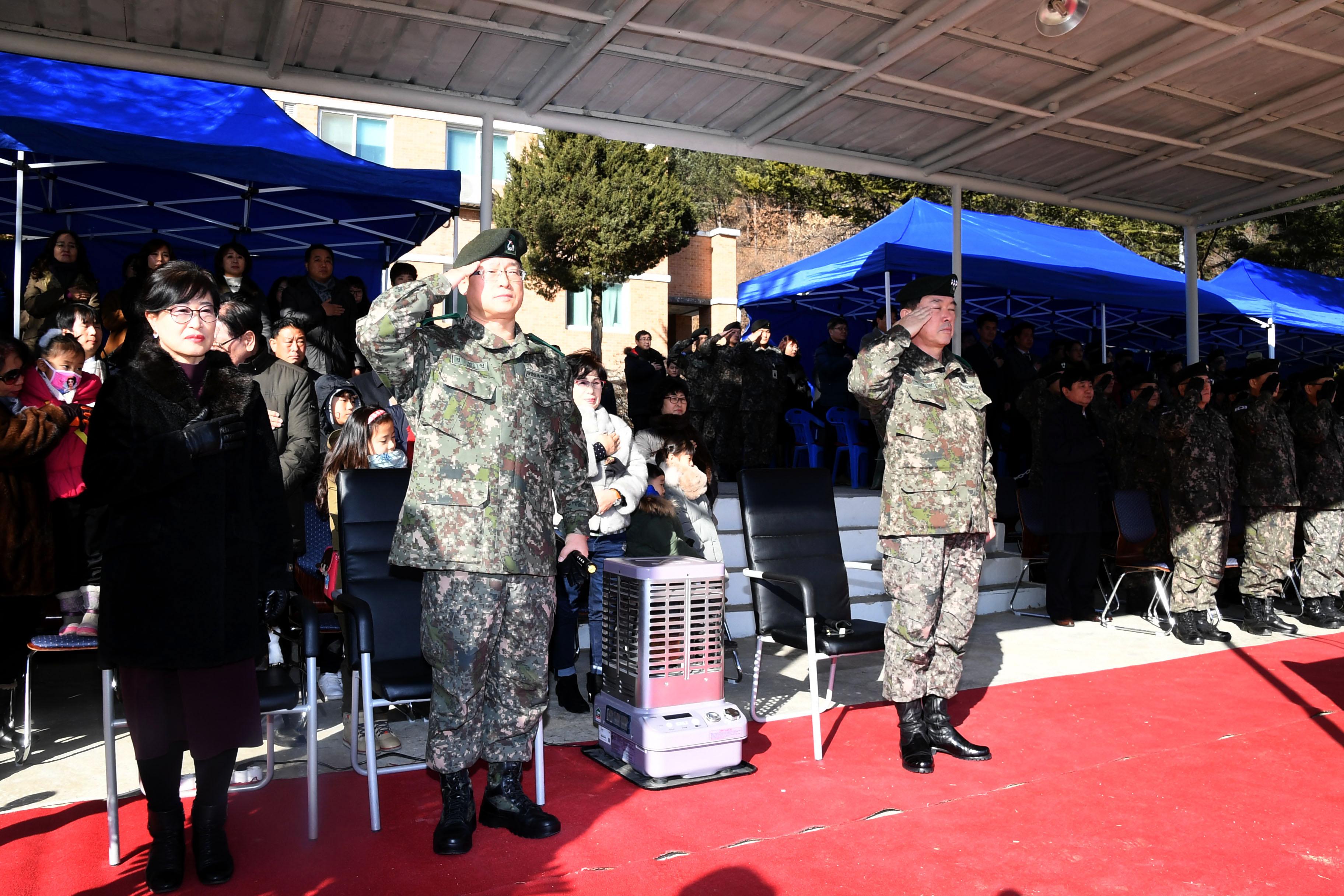 육군 제2포병여단장 취임식 의 사진