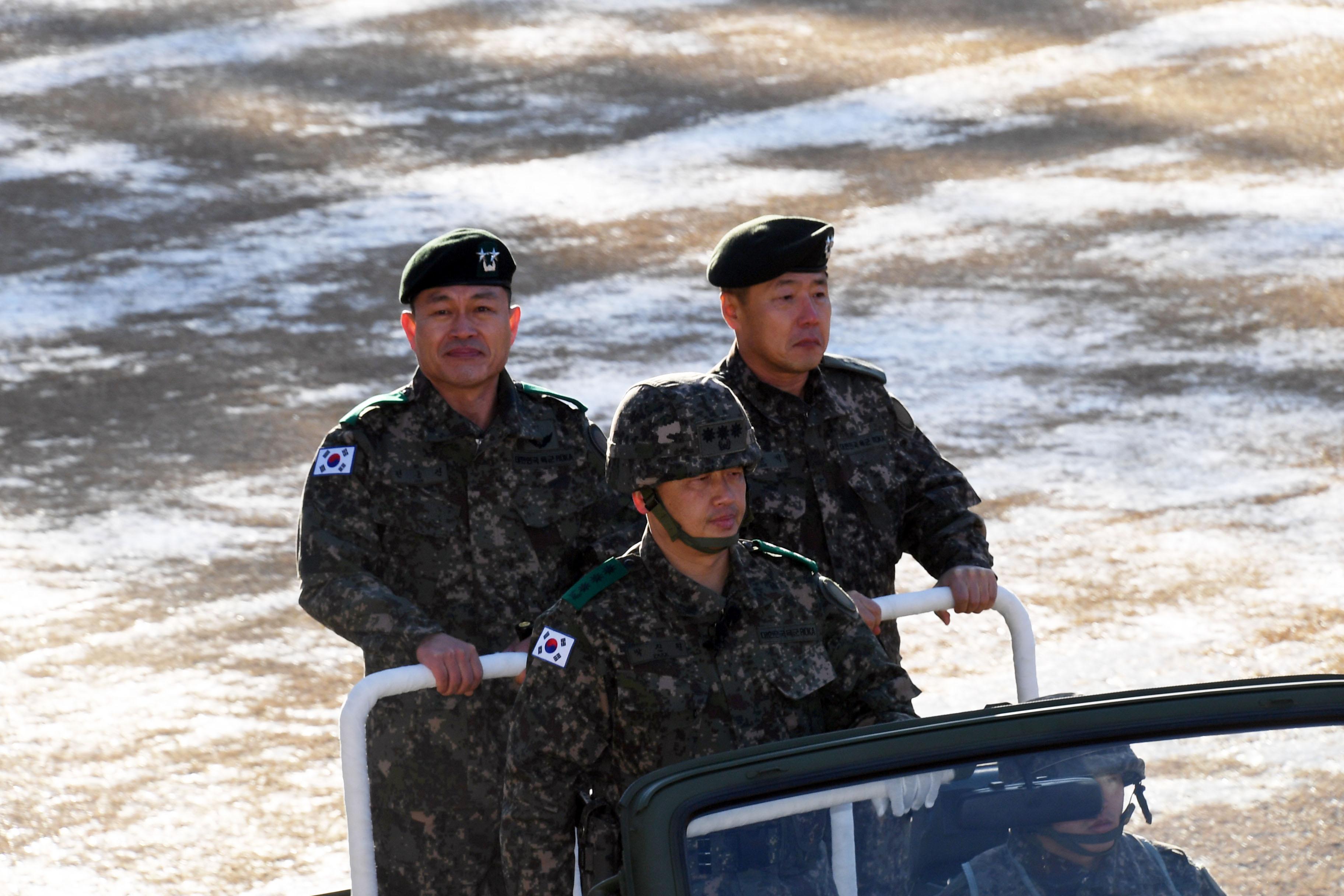 육군 제15보병사단장 이취임식 의 사진