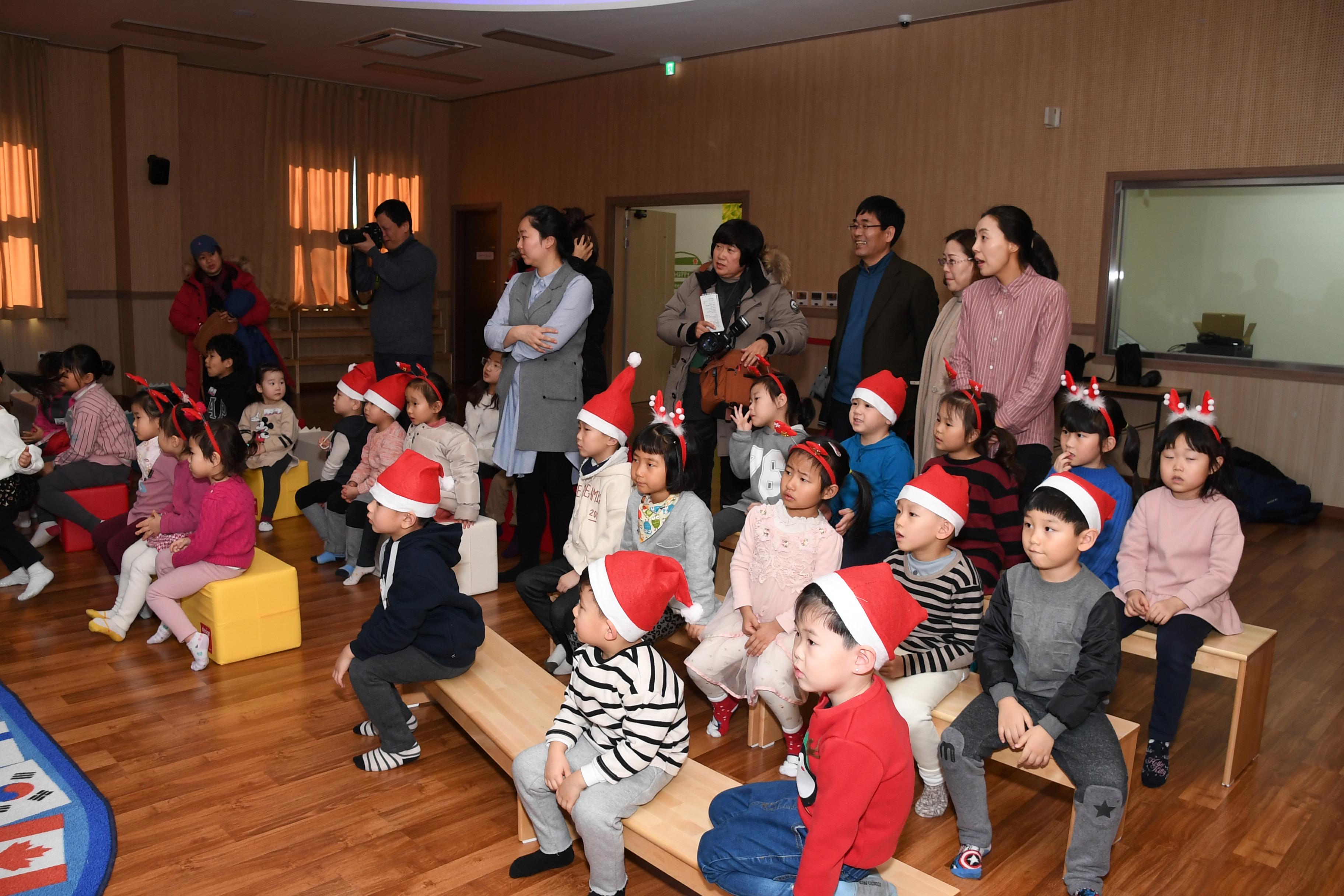 2018 화천산천어축제 핀란드 산타 초청 행사 의 사진