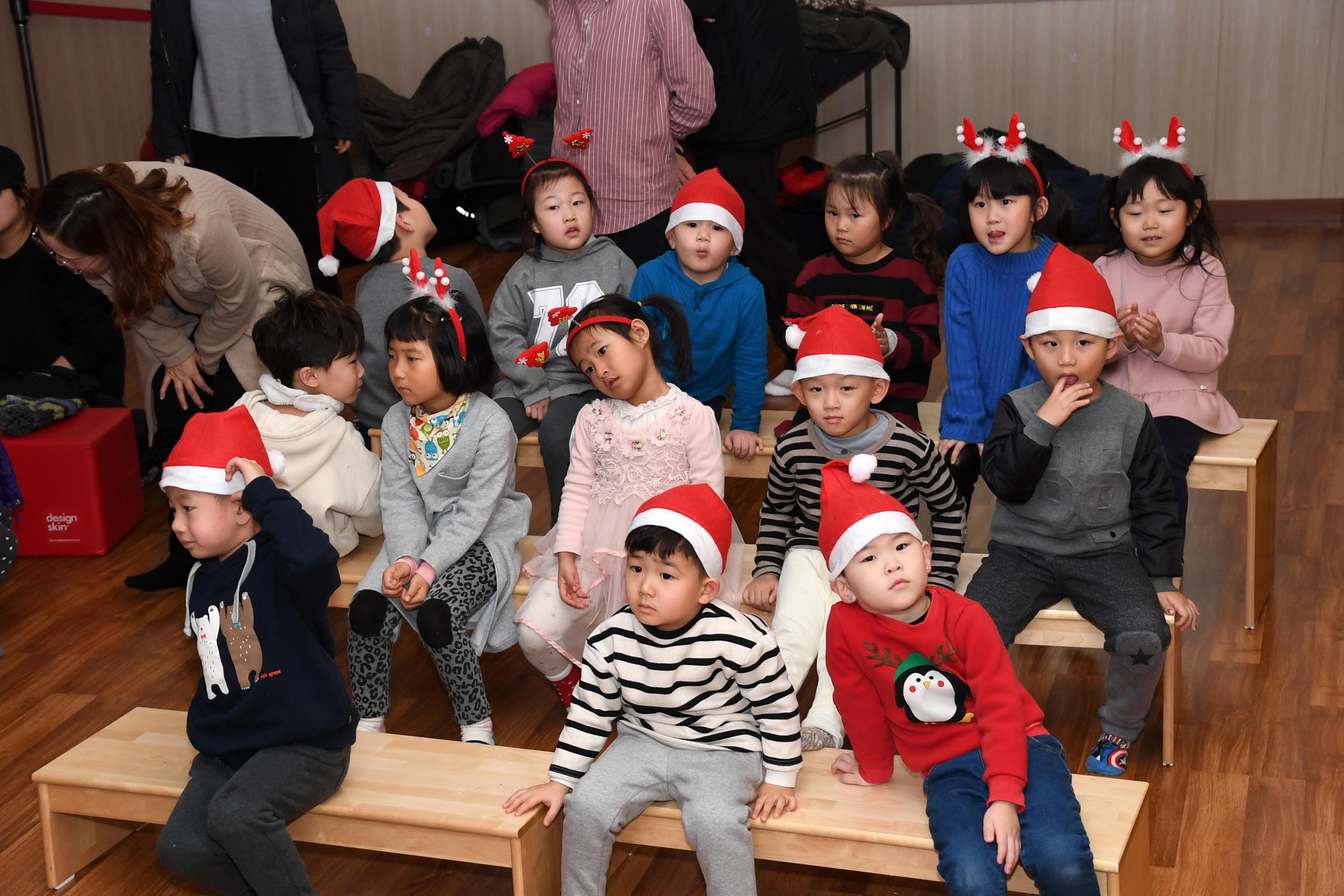 2018 화천산천어축제 핀란드 산타 초청 행사 의 사진