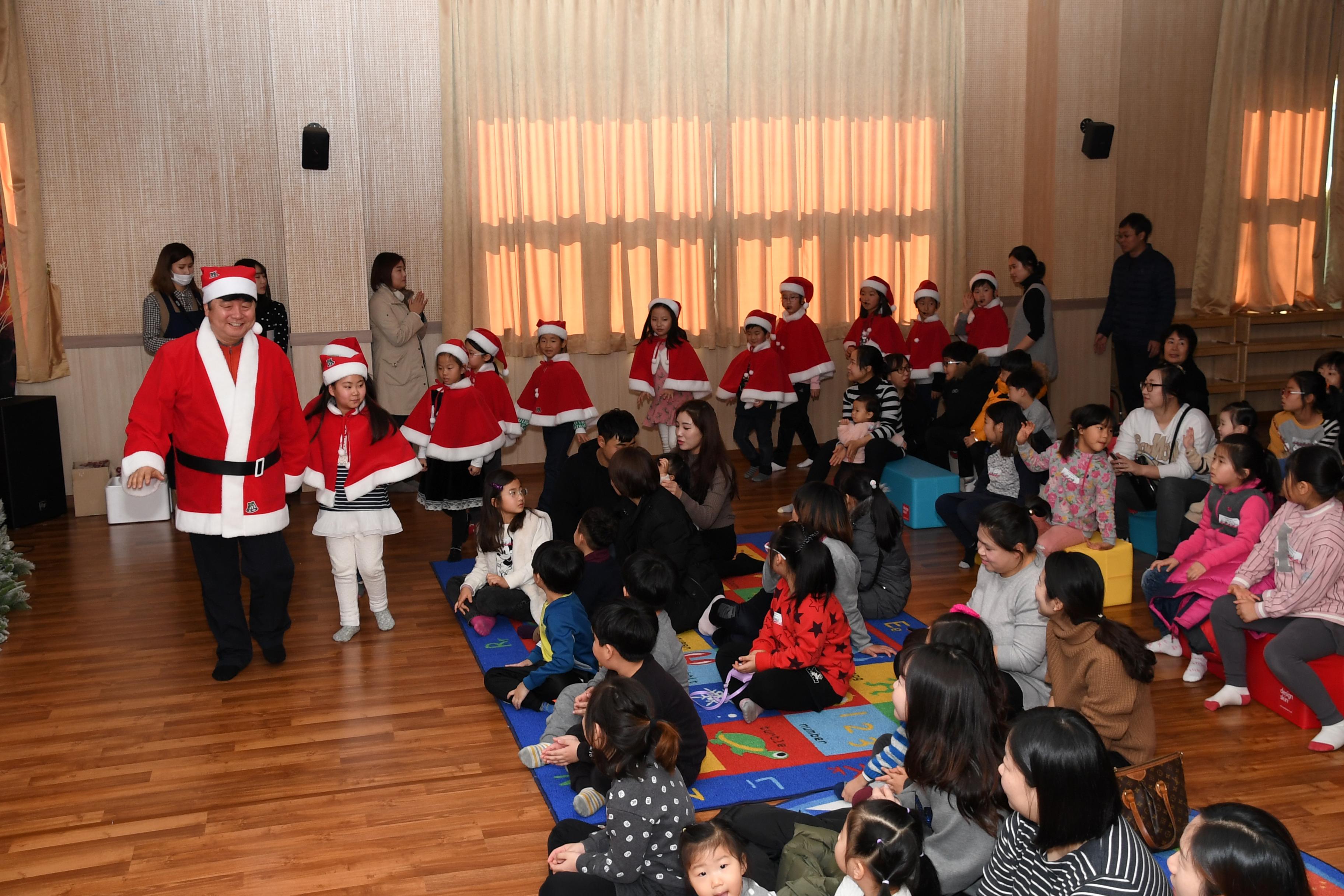 2018 화천산천어축제 핀란드 산타 초청 행사 의 사진