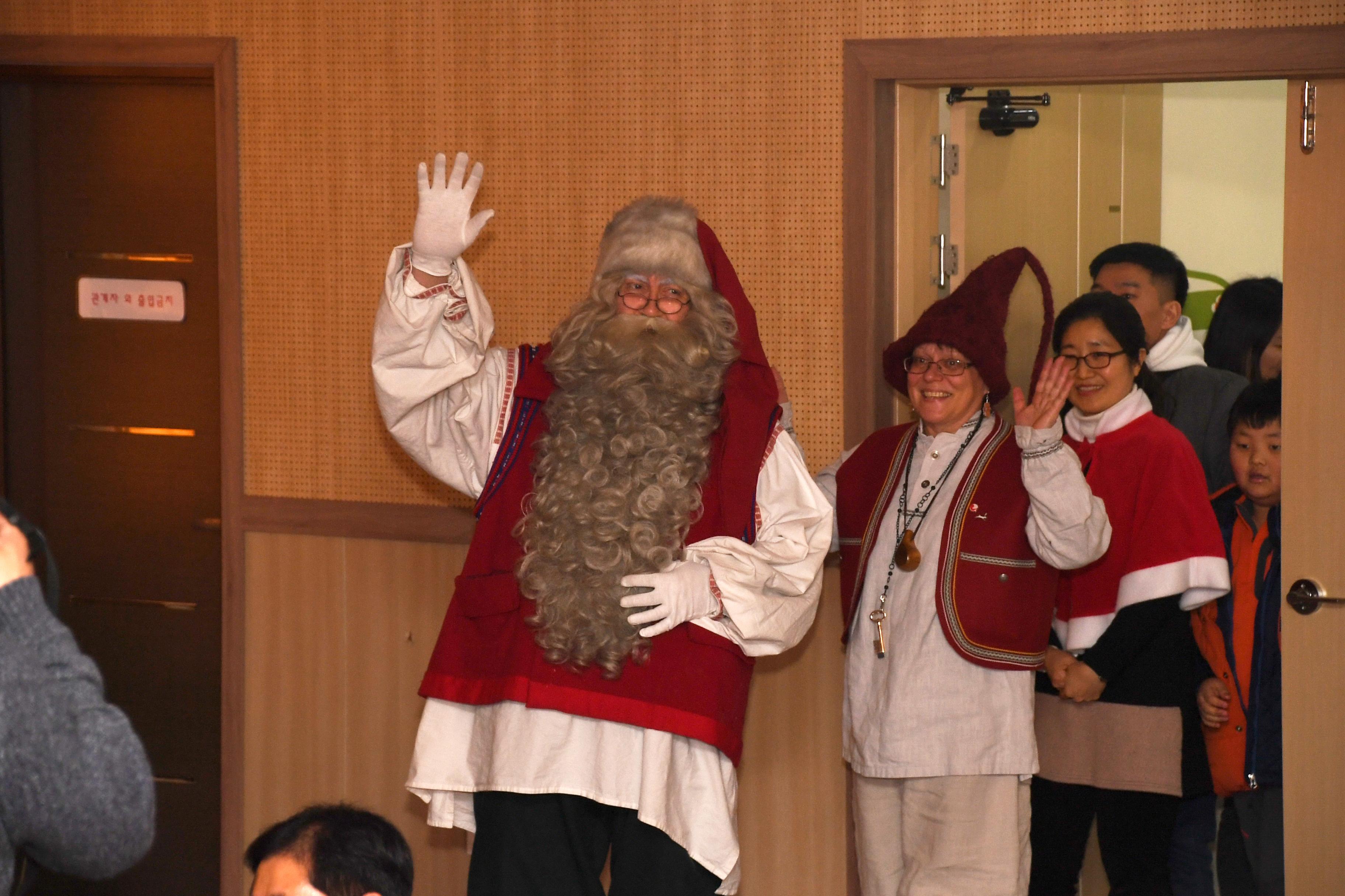 2018 화천산천어축제 핀란드 산타 초청 행사 의 사진