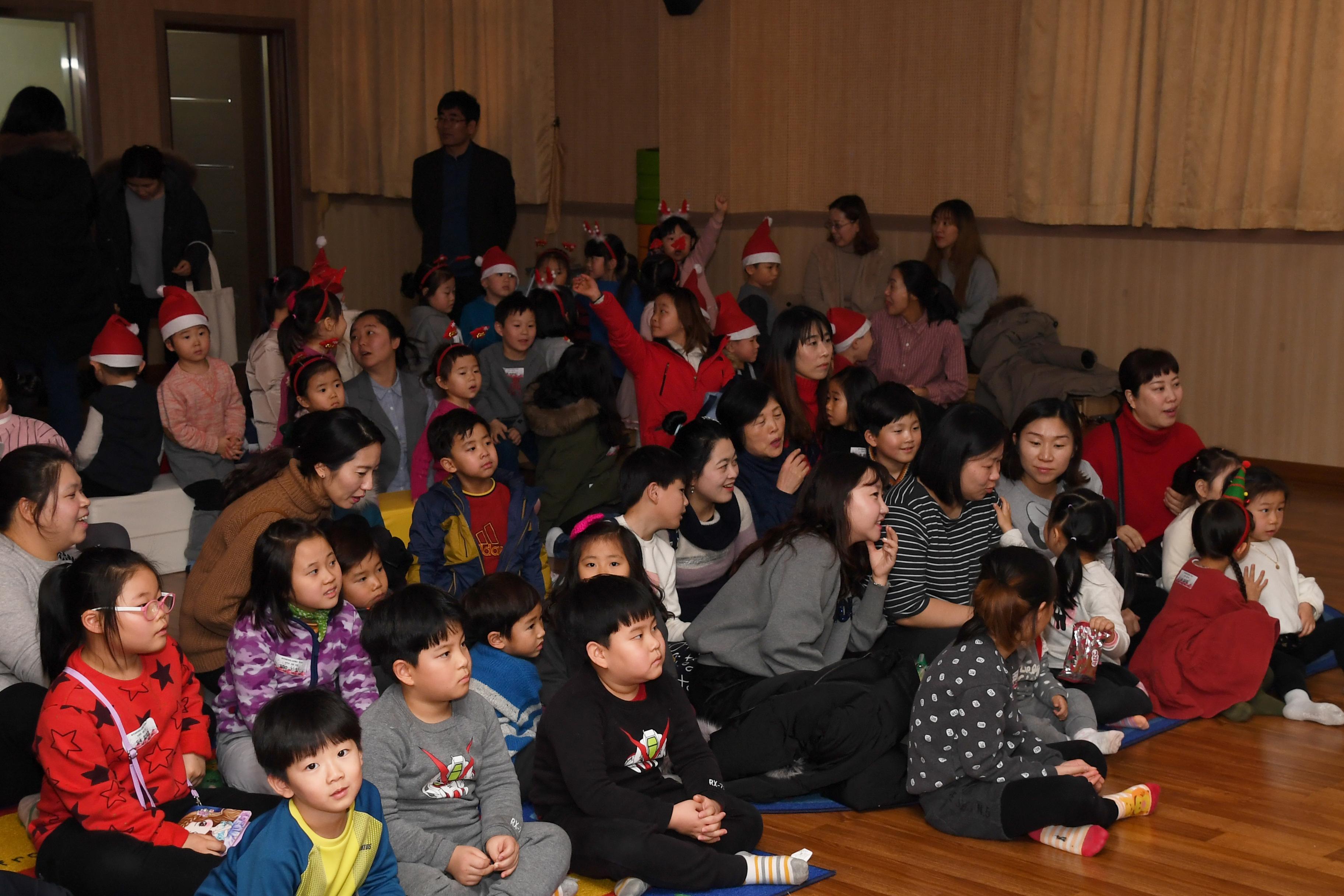 2018 화천산천어축제 핀란드 산타 초청 행사 의 사진