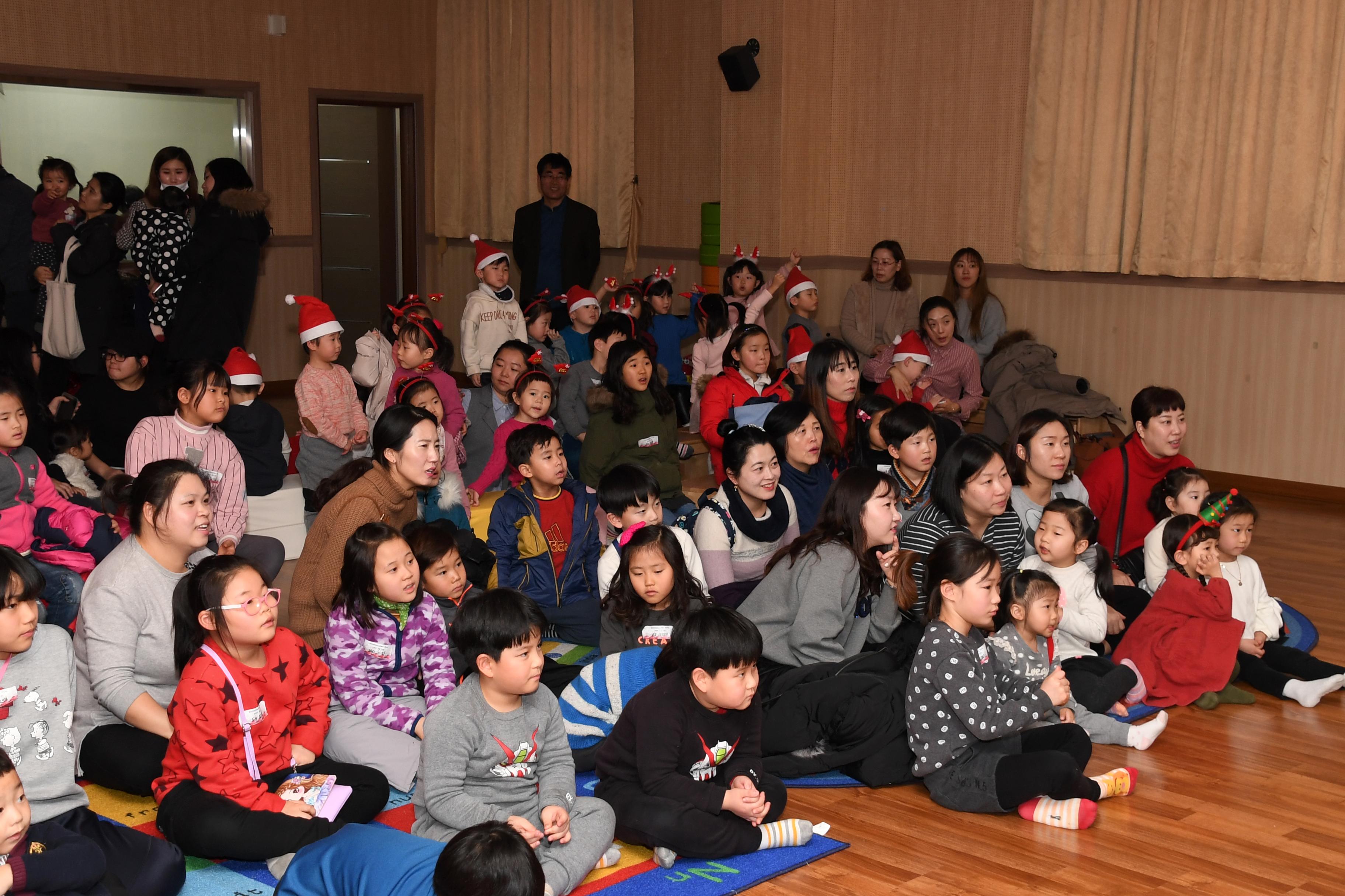 2018 화천산천어축제 핀란드 산타 초청 행사 의 사진